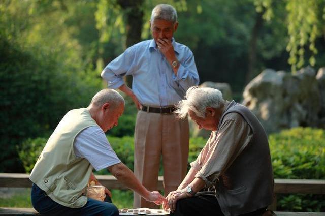 老人定义（2022年）