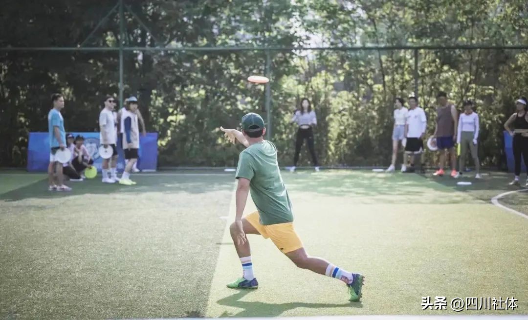 飞盘联赛在哪举办（飞盘为什么火起来了？真不是因为“蜜桃臀”…）