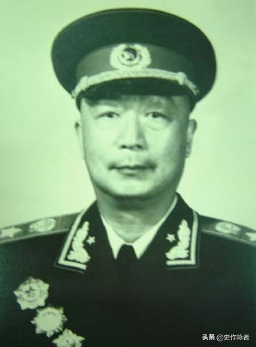 盘点近代四川籍十大名将，个个都是开国元勋，四位成为了开国元帅