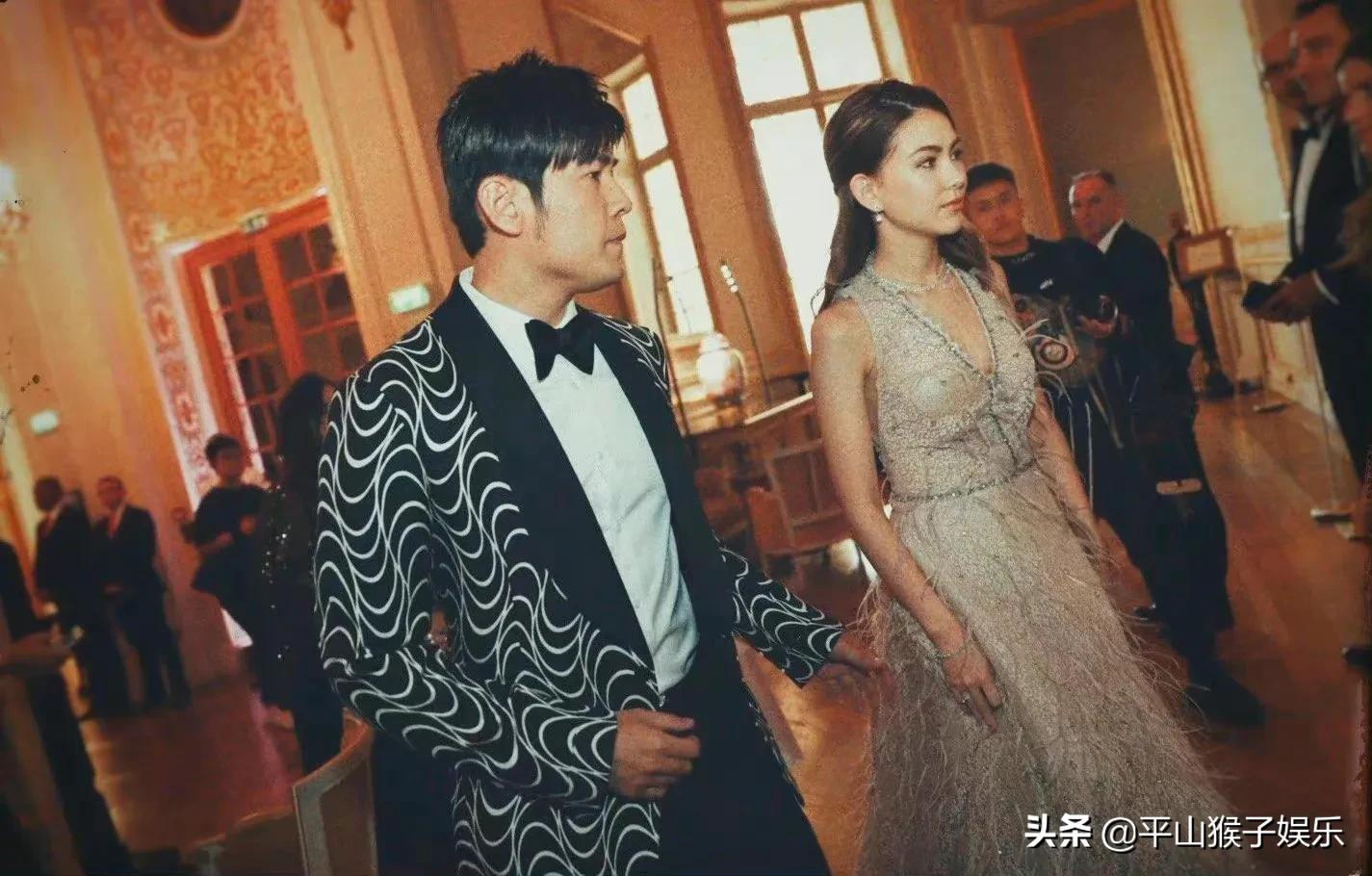 嫁给幸福的女人，周董满脸幸福