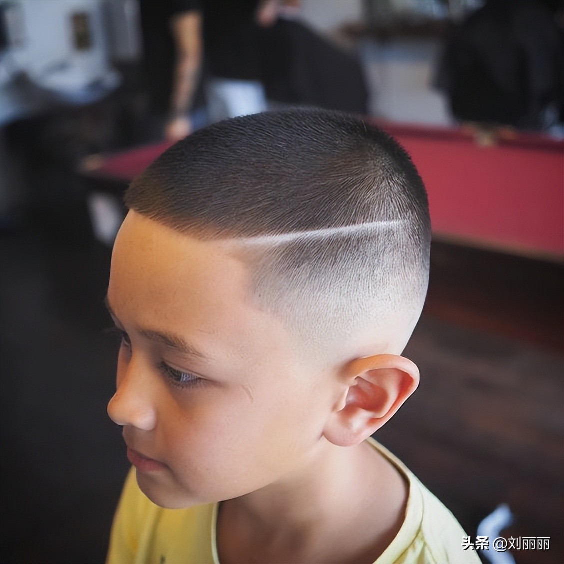 7岁儿童短发发型男童图片