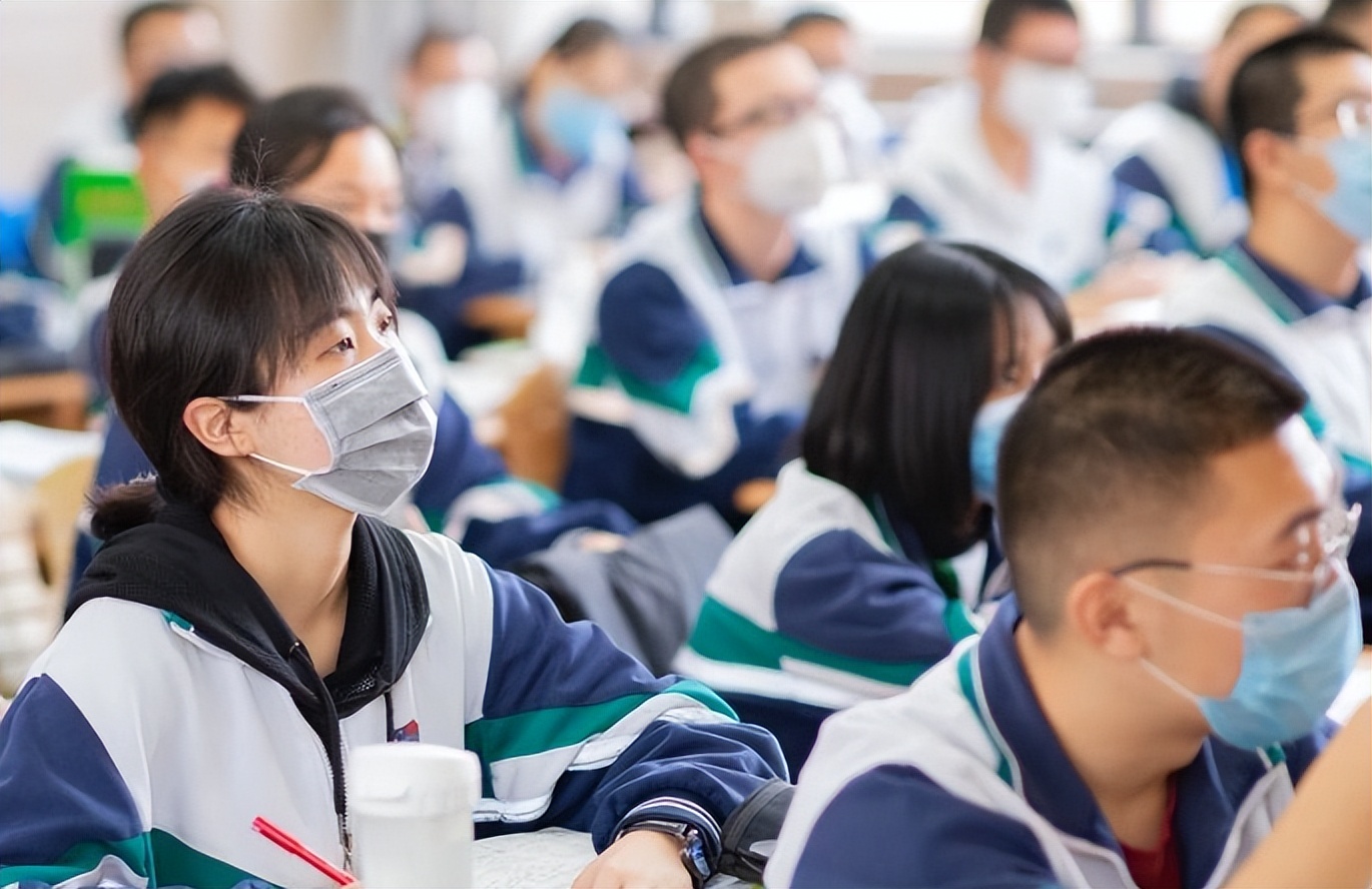 未来十年女生吃香的专业，好就业收入高，家里有女儿的可以参考