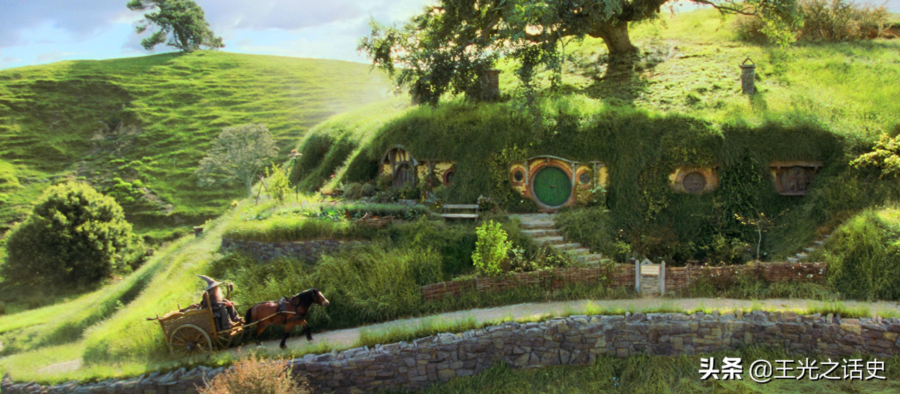 如果没看出西方人对东方的恐惧，那么你就不算看懂《指环王》