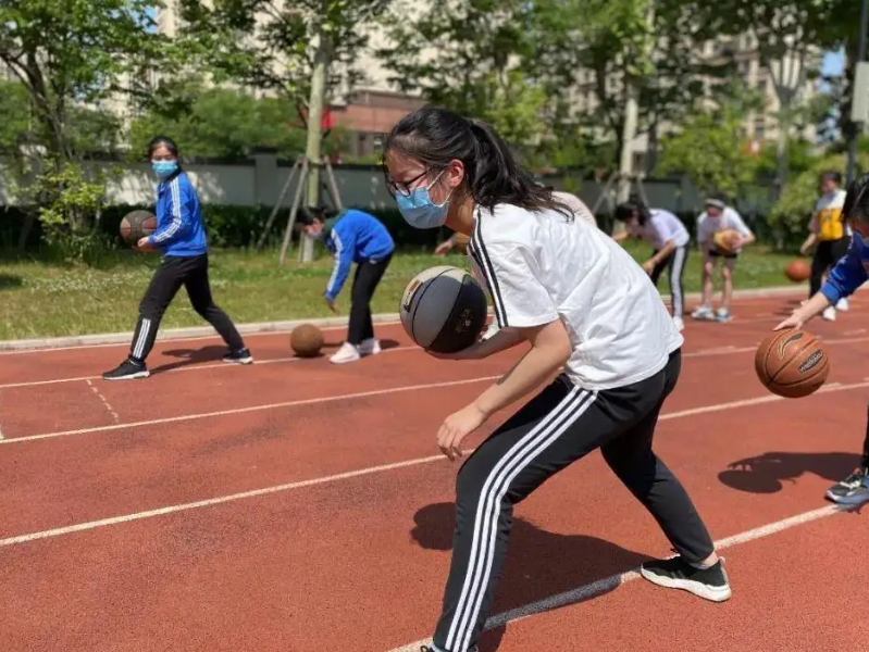 体育生高考新政策(新体育法出炉，高中生体育成绩将和高考报名挂钩，2023年1月实施)