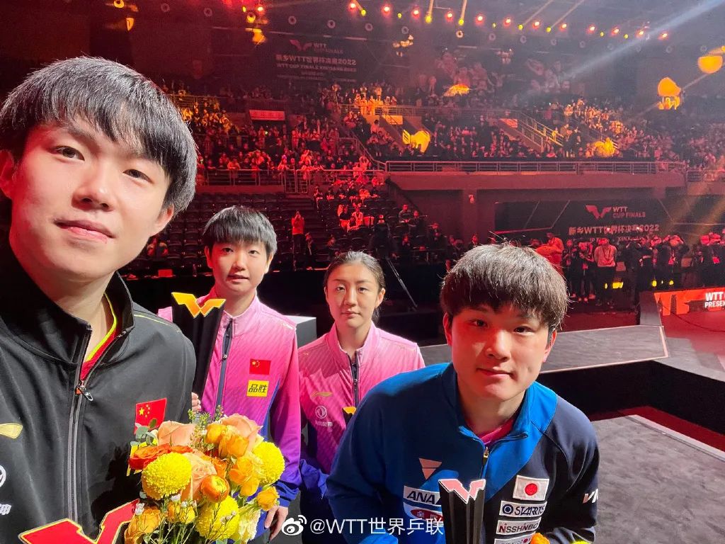 王楚钦张本智和对战记录（王楚钦力克张本智和夺冠，孙颖莎苦战七局成功卫冕 - WTT世界杯决赛）
