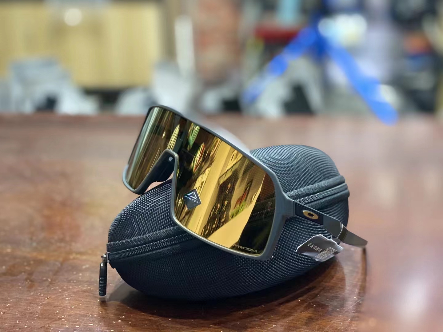 oakley太阳镜（多款Oakley热门骑行眼镜，你最喜欢哪一款？）