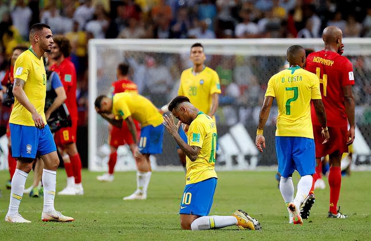 为什么巴西足球水平下降了（“罗纳尔多”难产，巴西足球走向没落，联赛是主因，经济是根本）