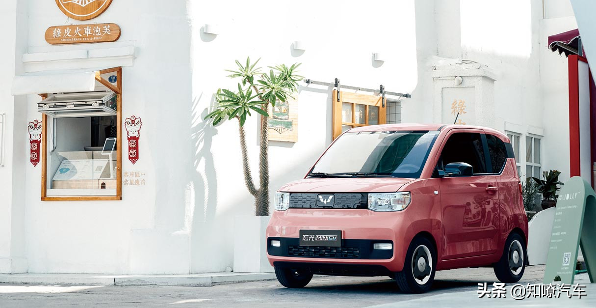 宏光MINIEV销量下跌,微型车越卖越赔?新能源下乡,机会还是促销会?