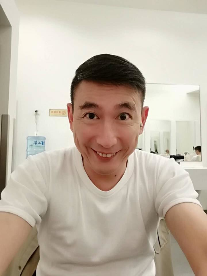 54岁相声演员第5次酒驾被捕！深夜撞车惊险画面曝光，遭众星怒批
