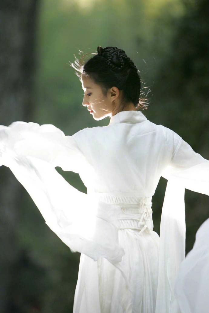 刘亦菲的小龙女造型 当之无愧的神仙姐姐