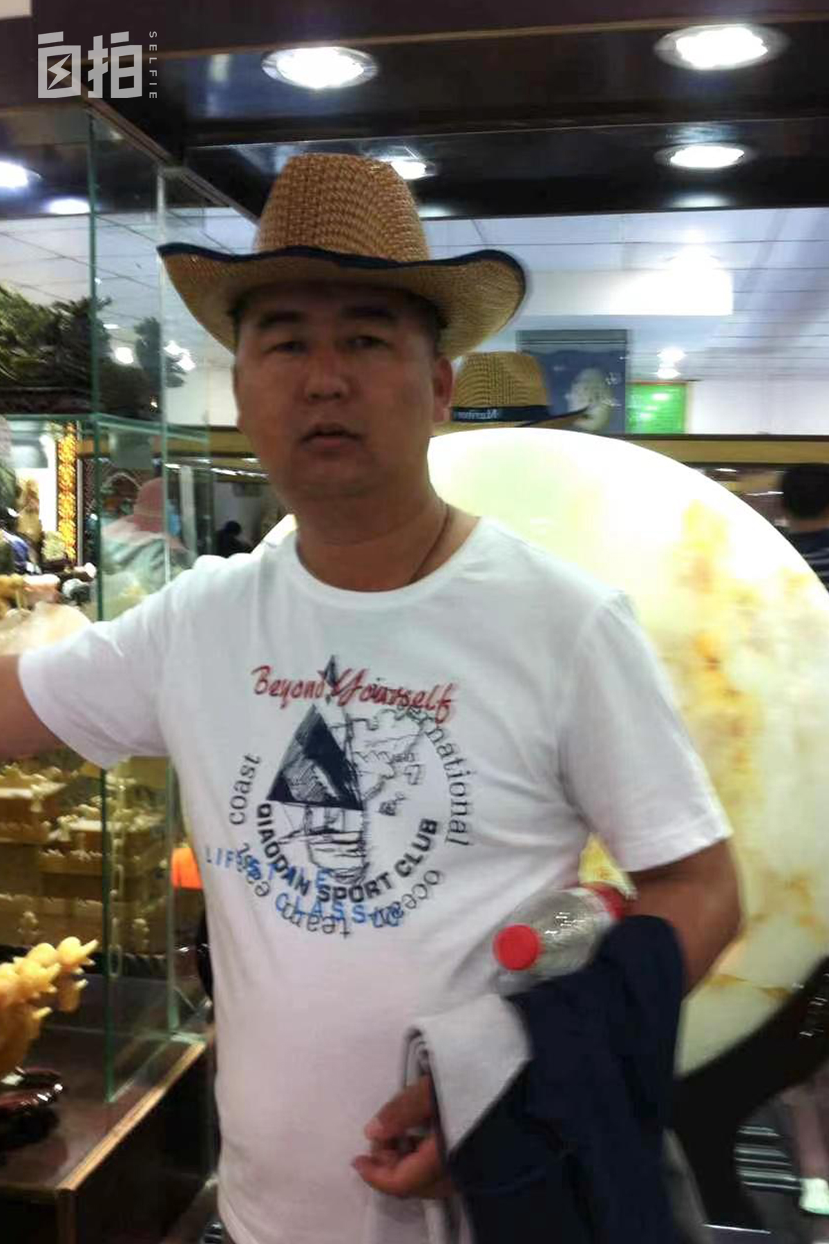 我，包工程的80后，不想陪酒，放棄幾十萬(wàn)收入，去戰(zhàn)后敘利亞闖蕩
