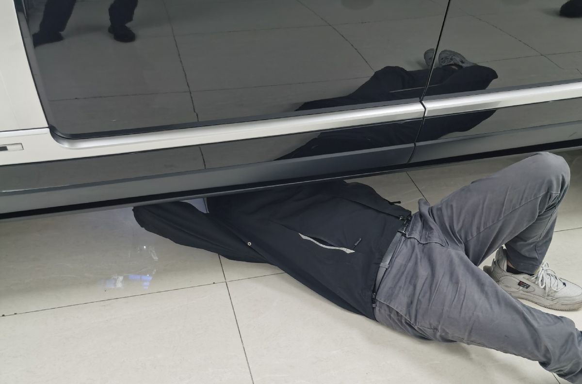 陸虎車主提車時的這個決定，沒想到還賺了2.6萬？