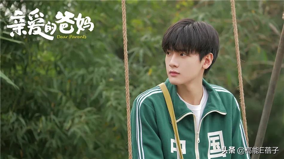 如果哇唧唧哇写年终总结,谁会是最佳员工?