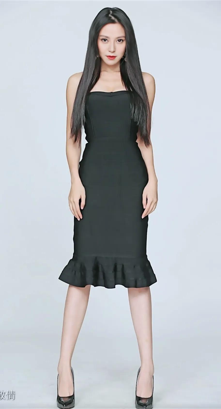 身材火辣性感的张敏倩