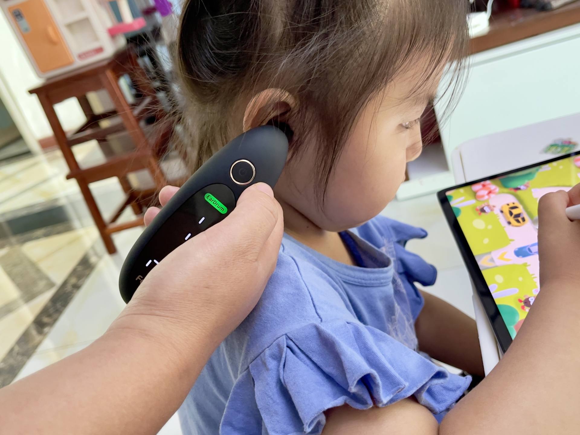 凡米鼓膜耳温枪测评：德国高灵敏传感器+鼓膜识别技术，精准测温