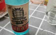 中国名酒白酒(中国8大“良心”酒，醇香、质优、价廉，有你家乡么？)