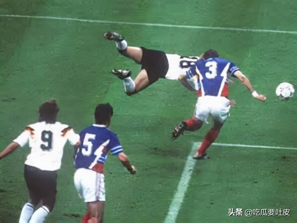 1990年德国世界杯阵容（世界杯小历史，1990年世界杯D组篇，三驾马车开启征途，前南亮相）