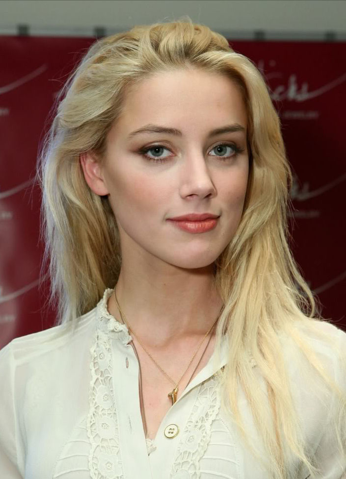 离谱！法庭呛律师超爆笑，约翰尼·德普与前妻撕逼大戏变喜剧大会