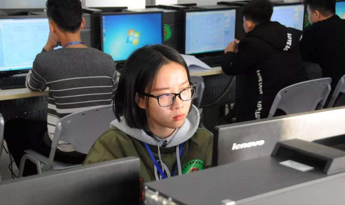 中考失利被分流到职校，学生照样拥有升学可能，家长们可以放心了