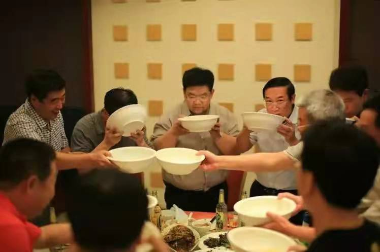 遵义至仁怀汽车票一览，河南名酒遍地畅享旅途