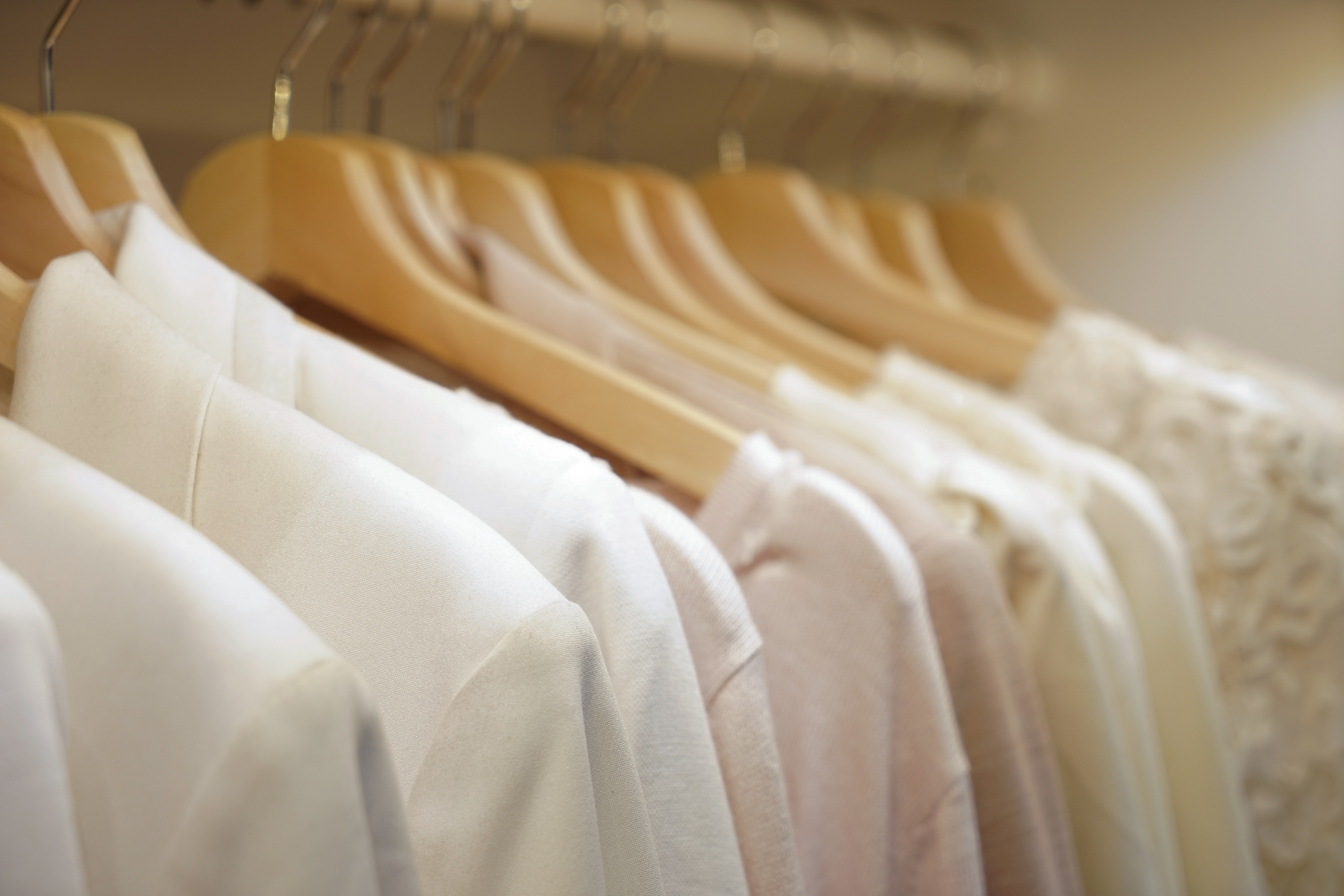 南极电商：左脚陷于吊牌，右脚困于流量