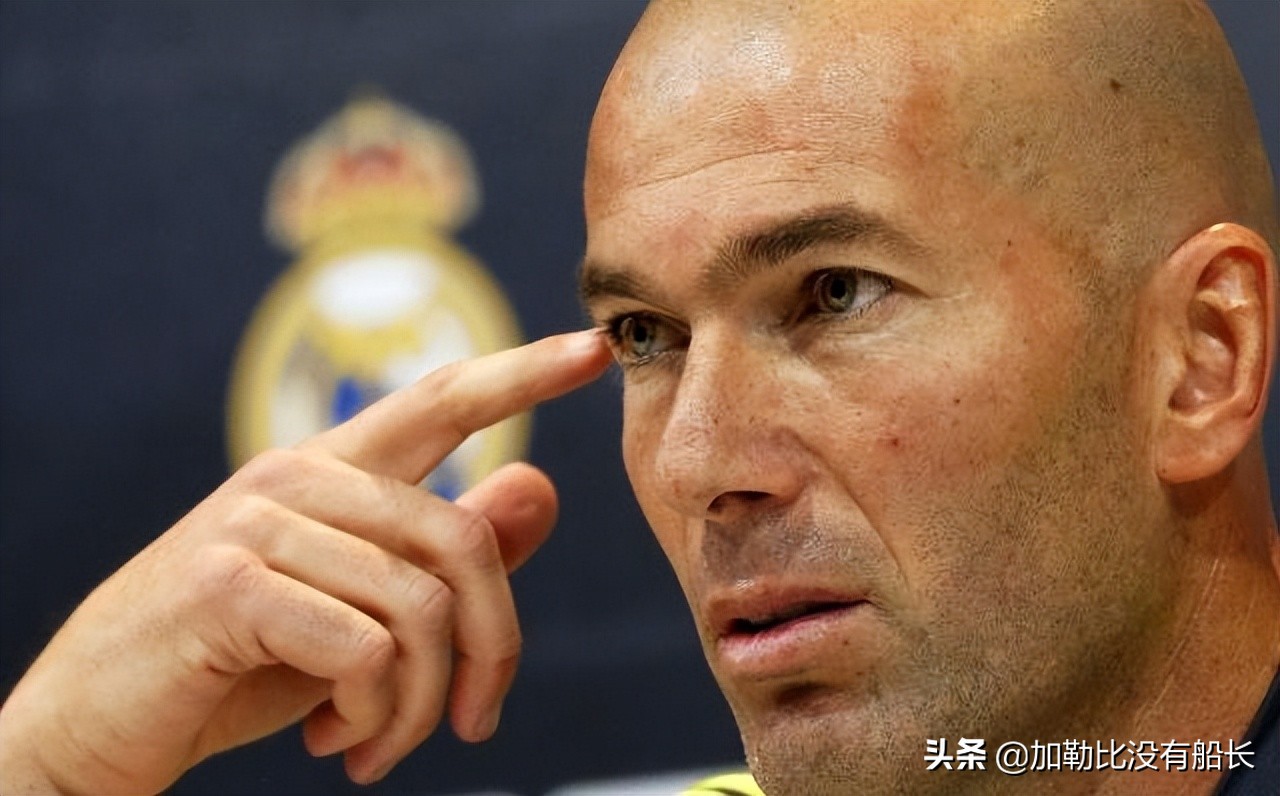 齐祖评价皇马帅位（与曼联帅位渐行渐远的齐达内，执教皇马开局时有何过人之处？）