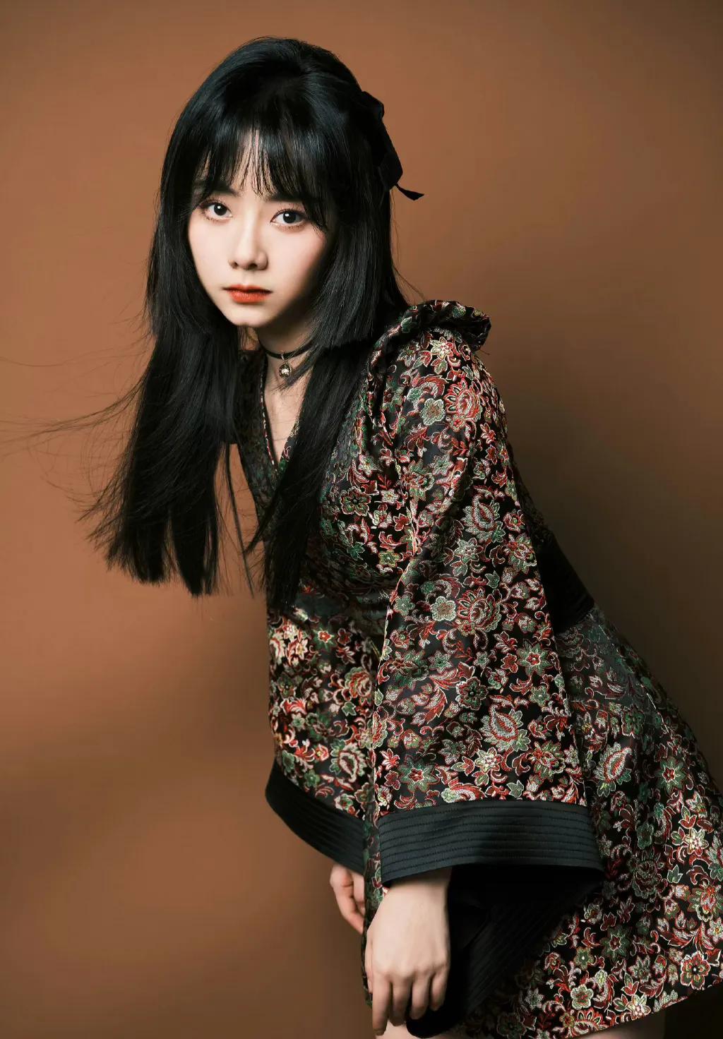 小精灵美照~谭松韵