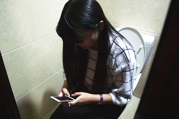 一天3次和三天1次，哪种排便习惯更伤肠道？怎样如厕才更健康？