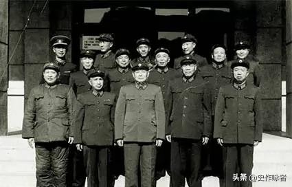 盘点近代十位湖南籍名将，三位成为开国元帅，其余也都为开国将领