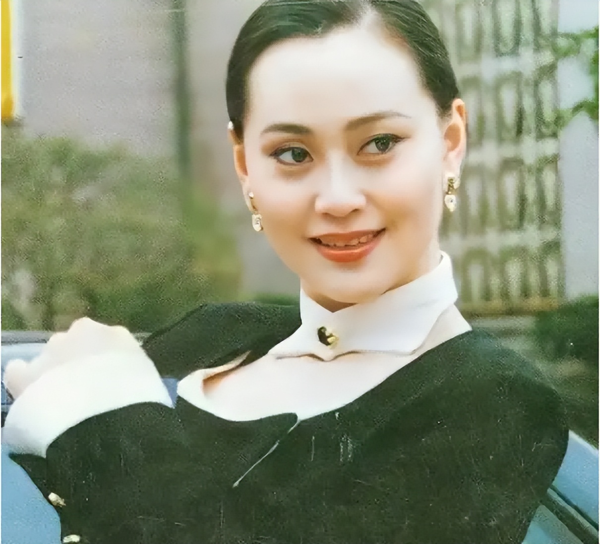 这10位女星，都曾是上戏校花，如今有人整容、有人被家暴