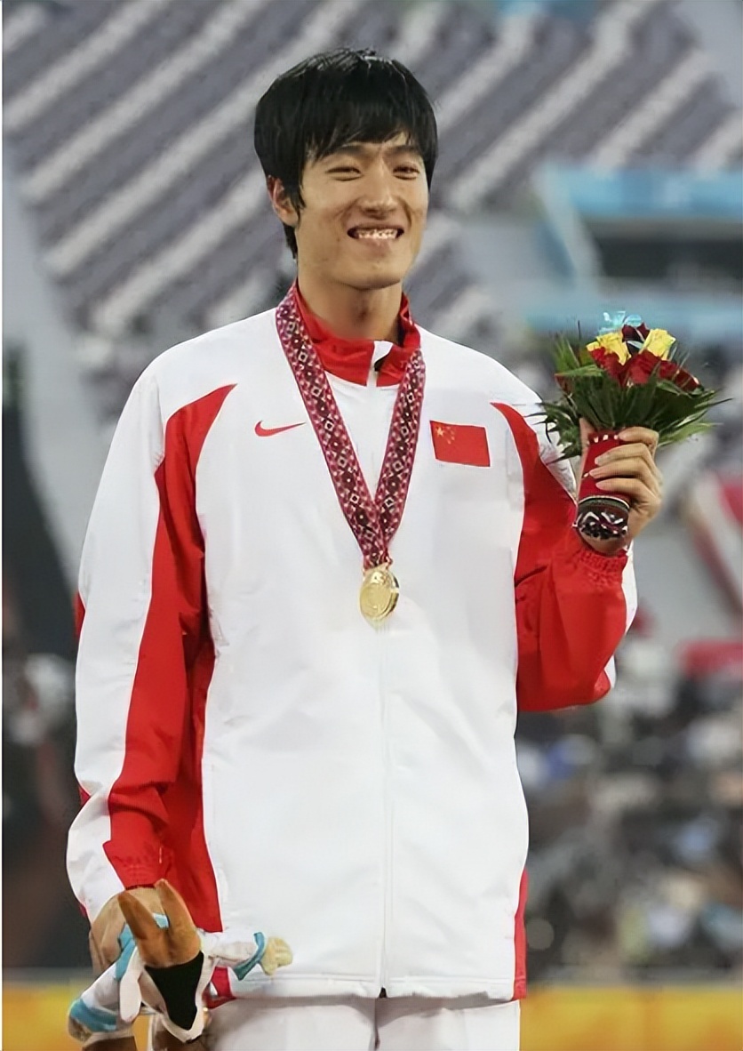 刘翔在奥运会参加几个项目（04年奥运会刘翔共跑了4枪，成绩分别是什么？看了才明白他有多强）