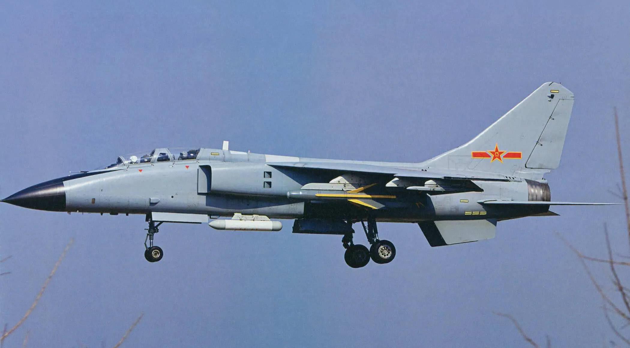 新飞豹3战机图片