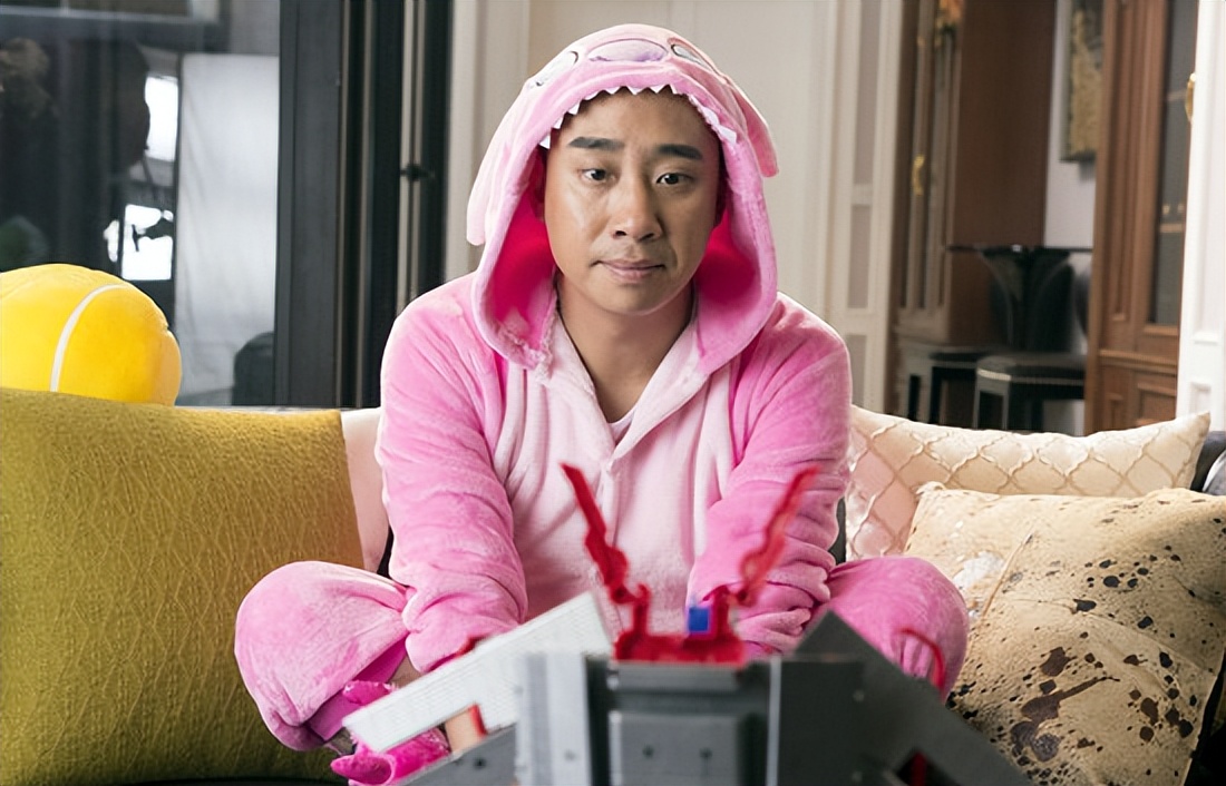 白凯南个人资料简介("笑星"白凯南的狼狈,当时代抛弃你的时候,连个