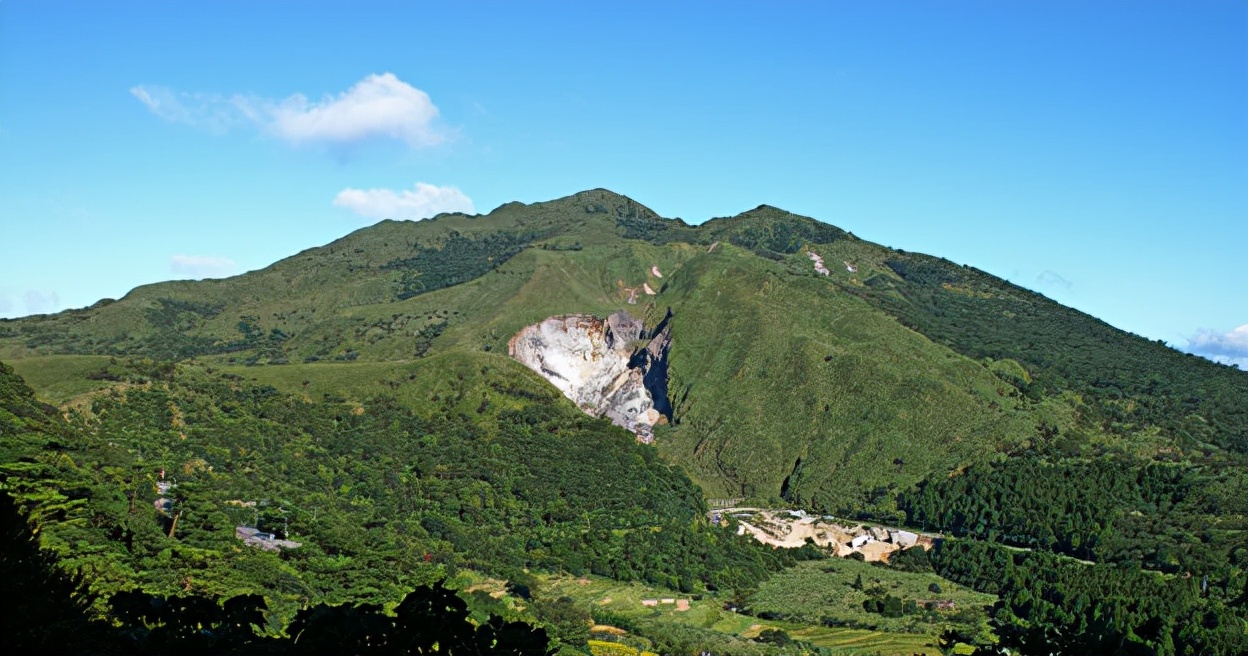 用震波破解大屯火山身下的秘密