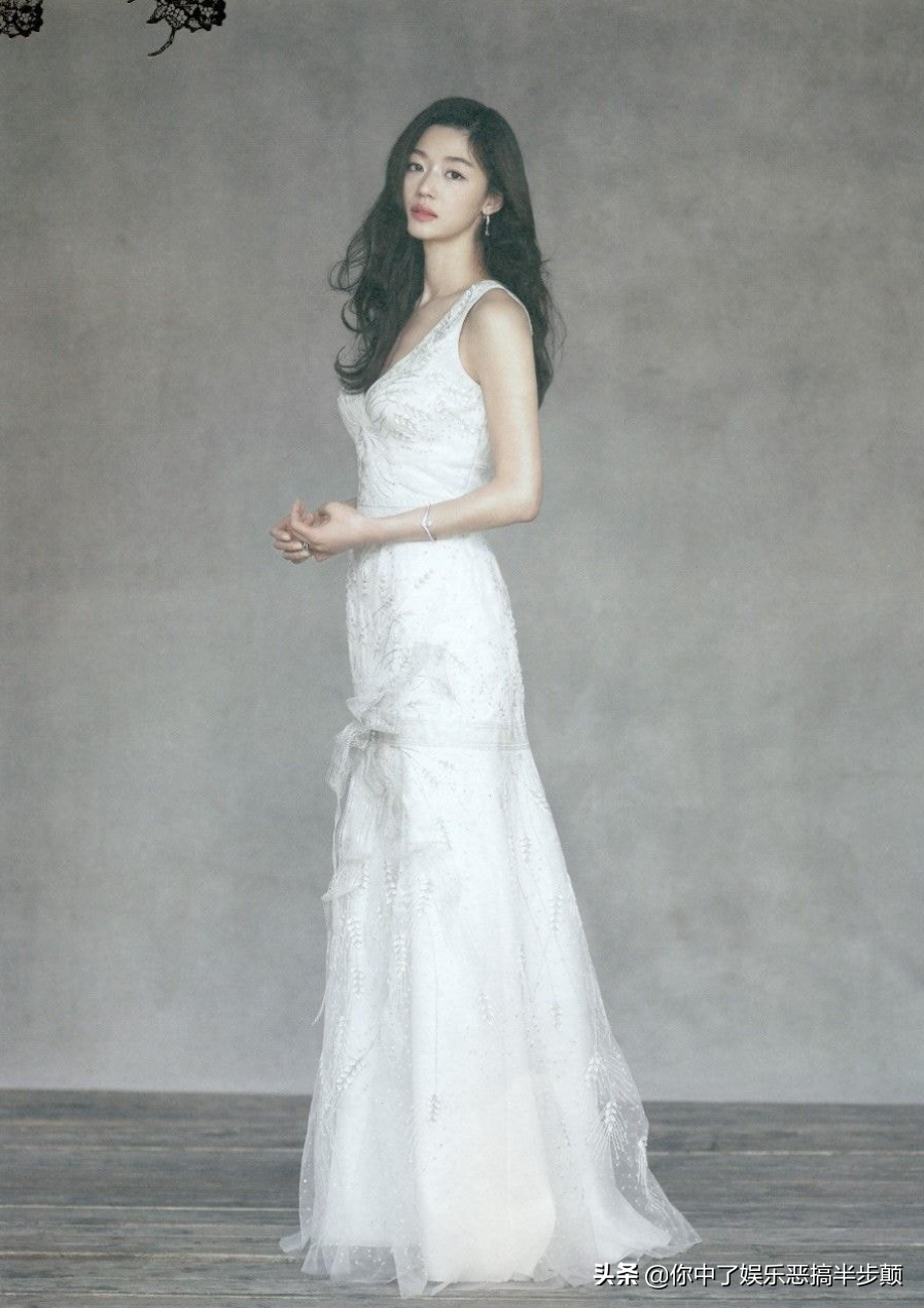 孙艺珍、全智贤等同期六大女神婚纱照，你最喜欢哪一款？