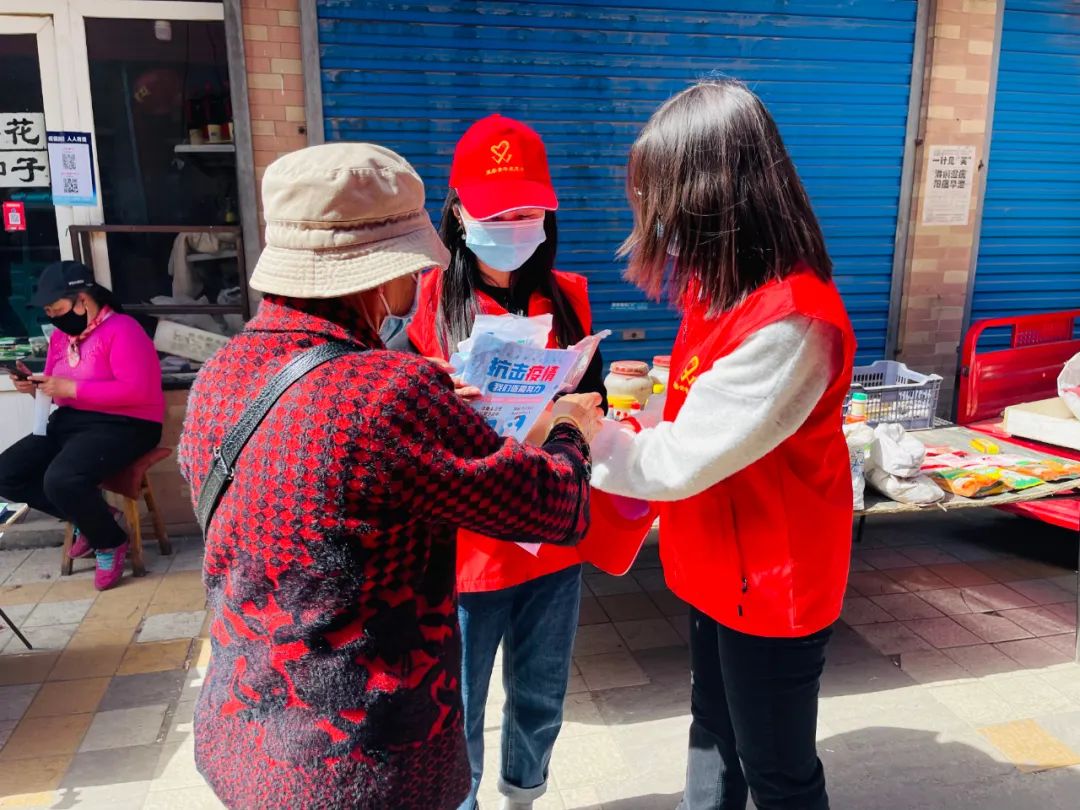 「我在阵地在」五寨县团委开展“佩戴口罩 守护健康”志愿服务活动