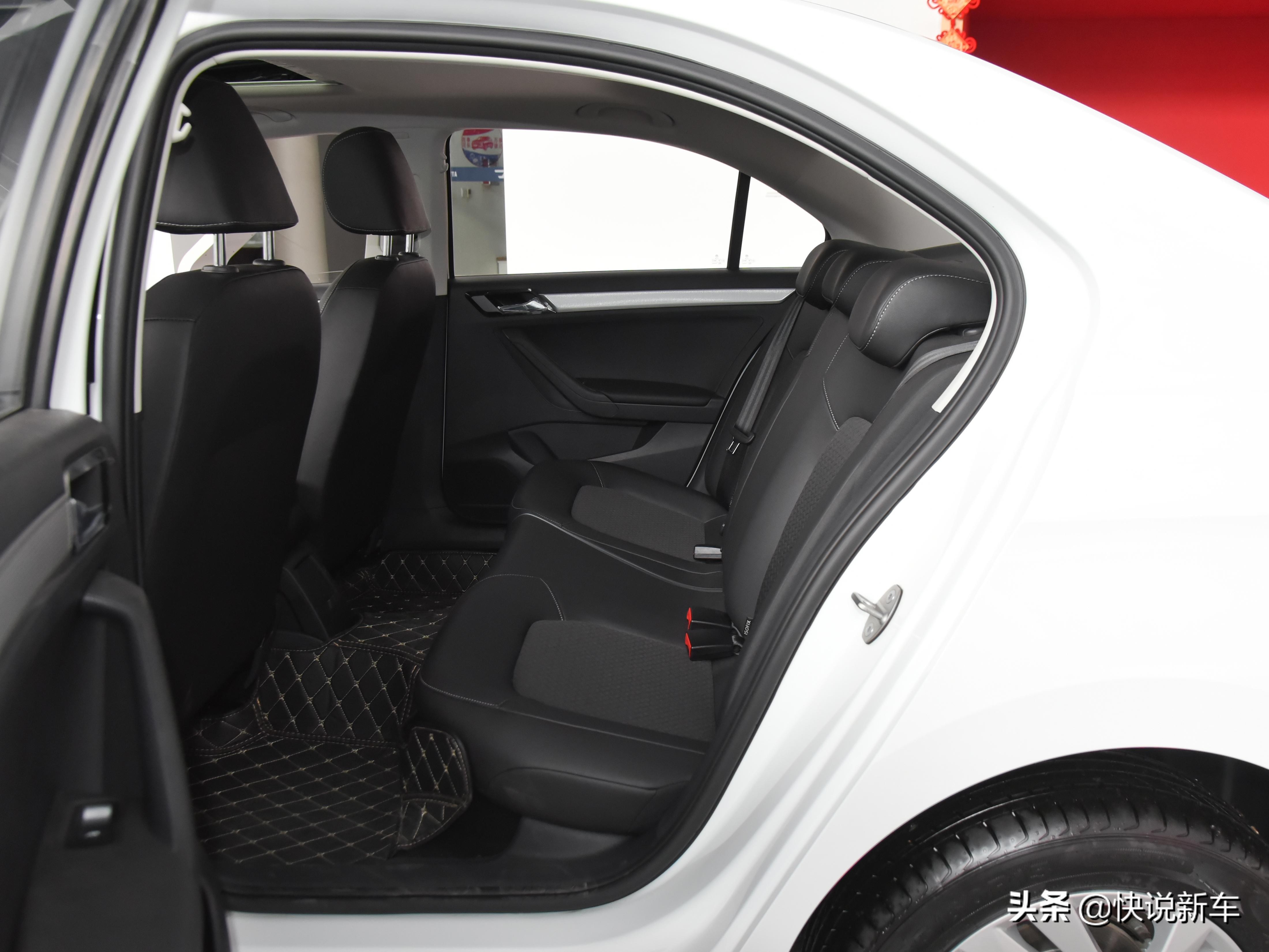 综合5.7L/100km，实惠买菜车，德国品质，实拍捷达VA3