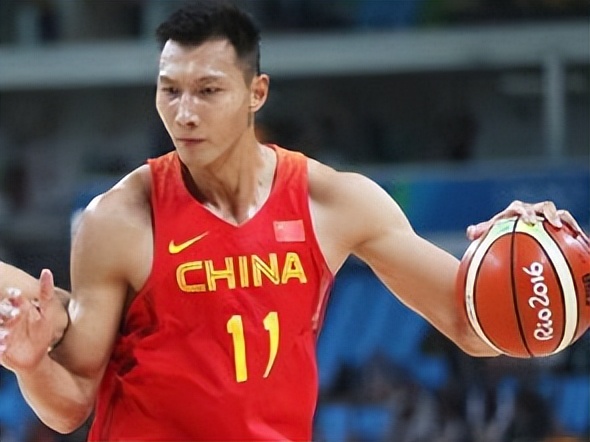 林书豪在nba什么水平(在NBA效力期间，林书豪的表现却比阿联更出色，这是什么原因？)