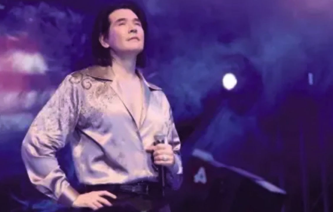 留长发却不娘的6位男明星，个个五官硬朗，野性又帅气