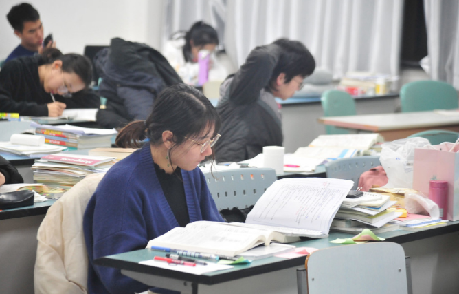 大学生注意！2022考研上岸后，这些院校将不会继续为你提供宿舍