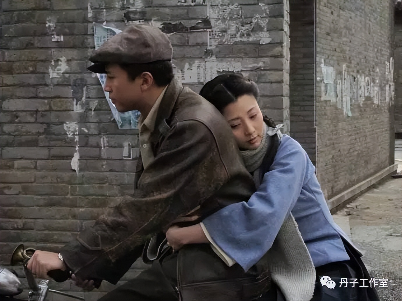 盘点女星的民国剧校服剧照——蓝衣黑裙篇（五）