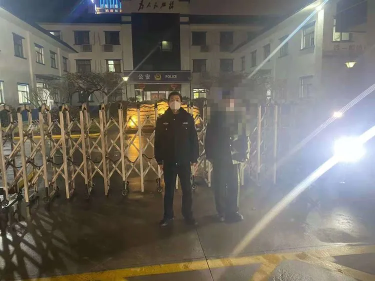 春节期间 西安长安公安持续开展烟花爆竹禁销禁售禁燃禁放工作