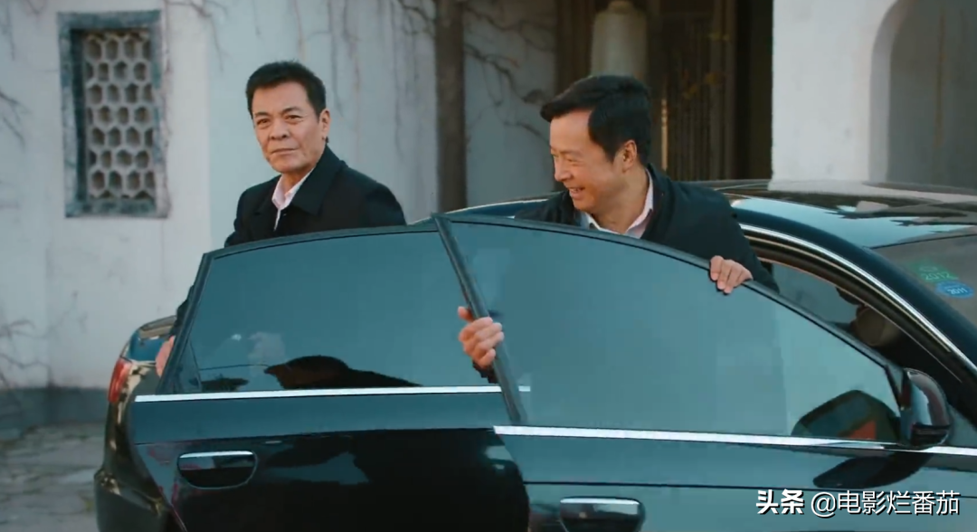 给《幸福到万家》演员排座次：赵丽颖第2，刘威第1实至名归