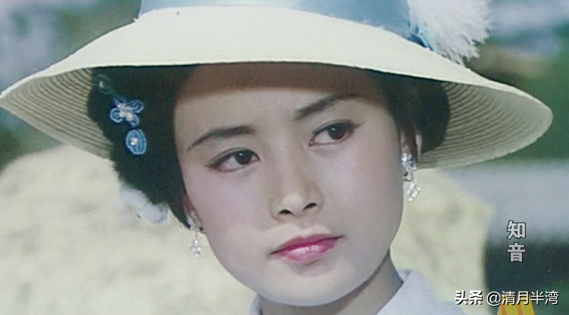 80年代父辈迷恋的挂历女神，原汁原味天然美，竟找不出一个重样的