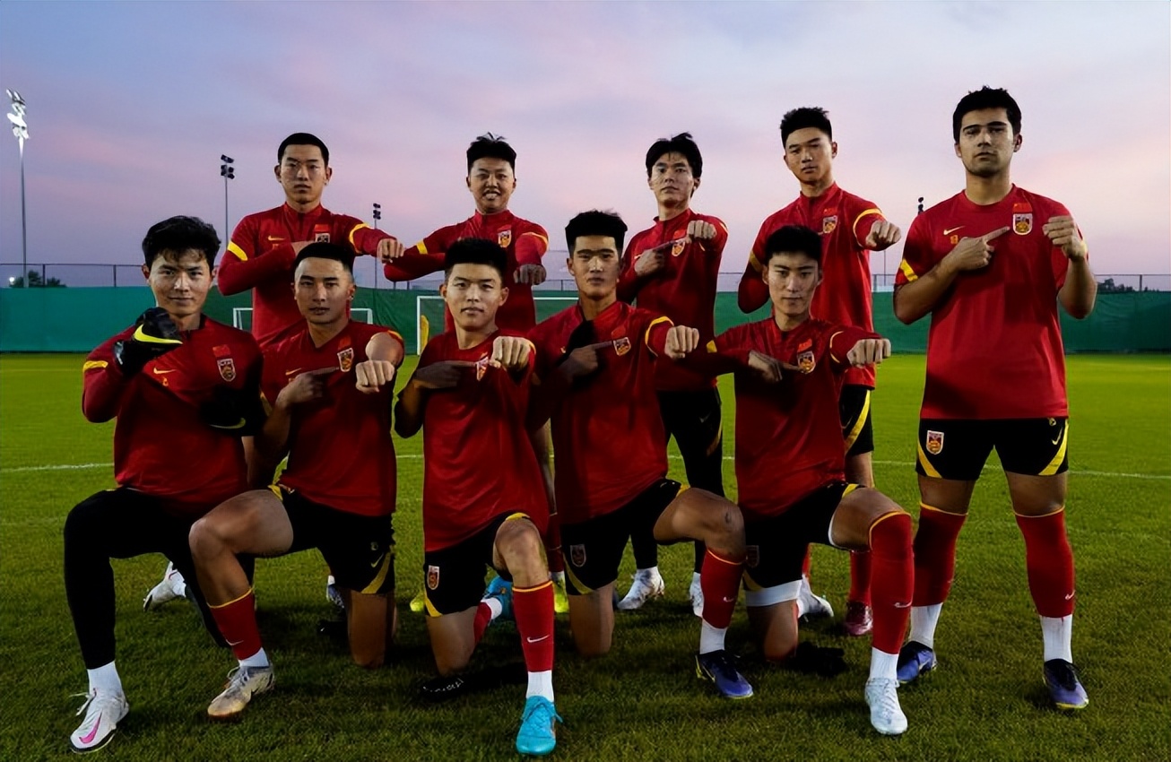 委内瑞拉爆冷哥伦比亚（0-0！世界第17爆冷巴西，提前进世青赛，阿根廷出局，中国盼奇迹）