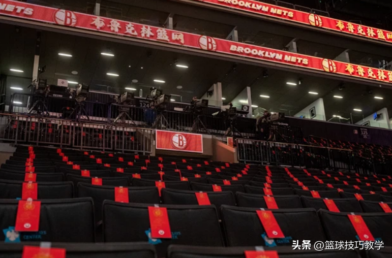 nba有哪些球队共用一个主场（年味最足的NBA球队！西蒙斯向中国捐球场！篮网主场春节元素满满）