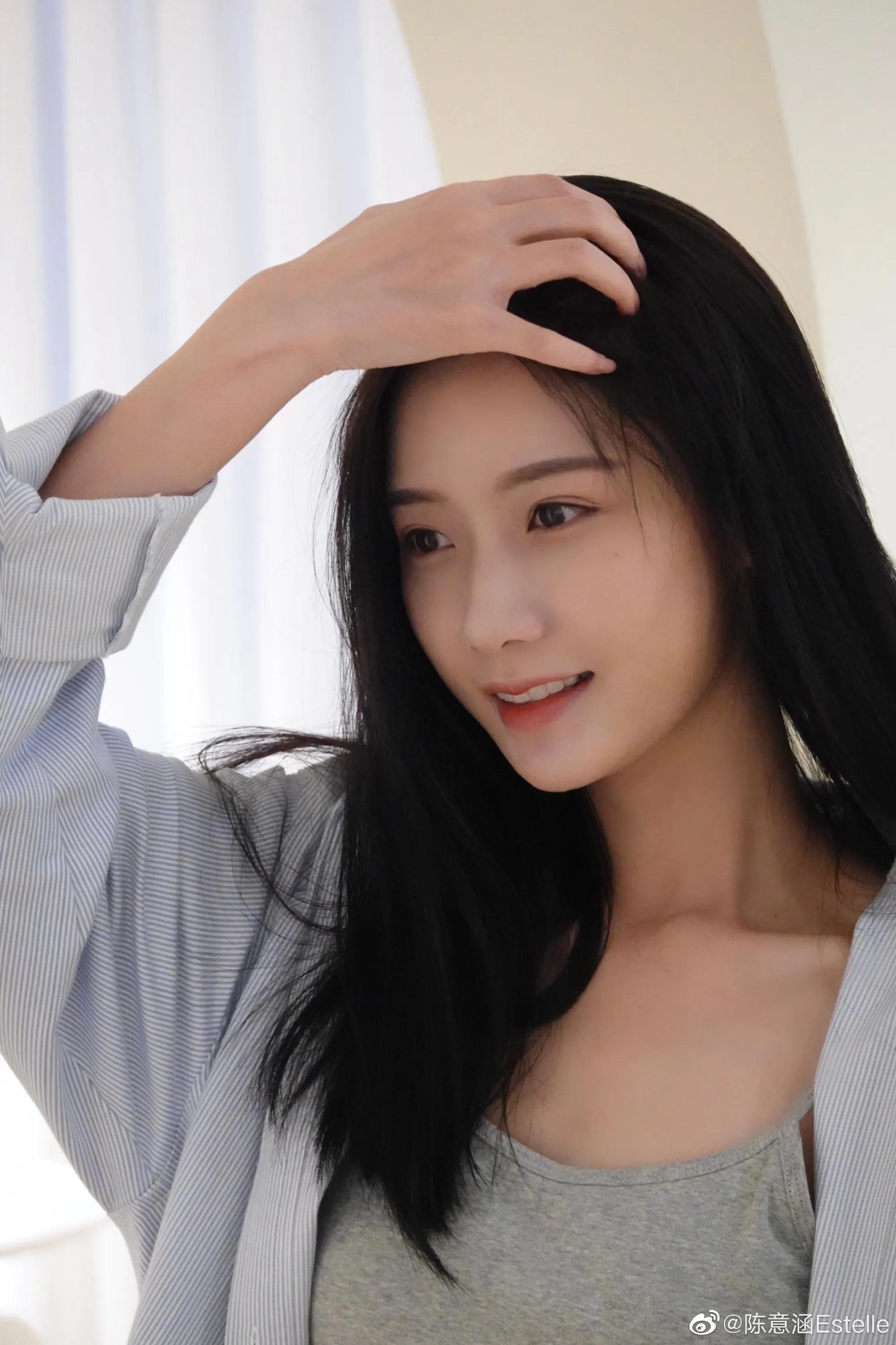 陈意涵，古灵精怪的音乐才女，演艺圈里的多才艺人