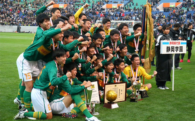 足球小将之梦想之翼(梦想照进现实:《足球小将》中的南葛队,已经朝着