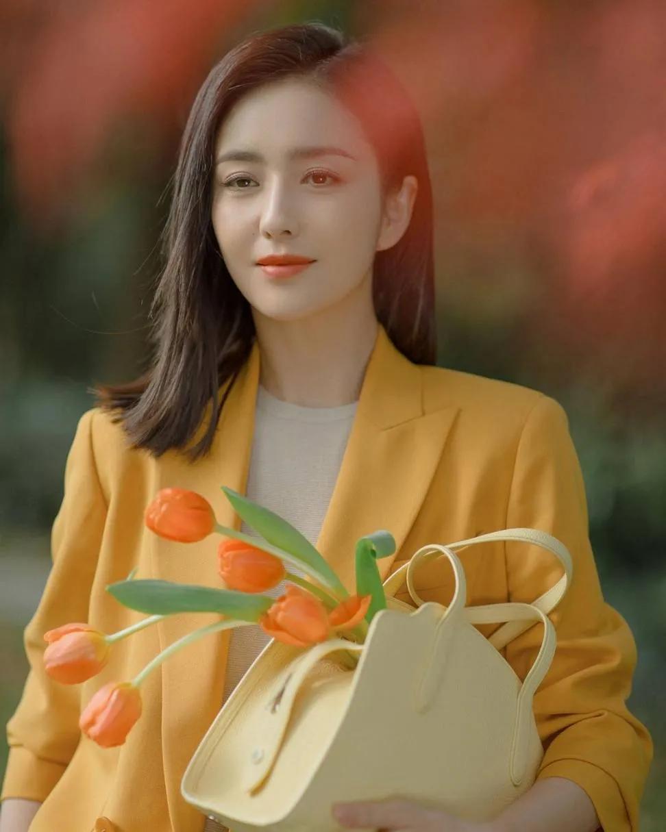 佟丽娅这姐姐不成团太可惜了吧