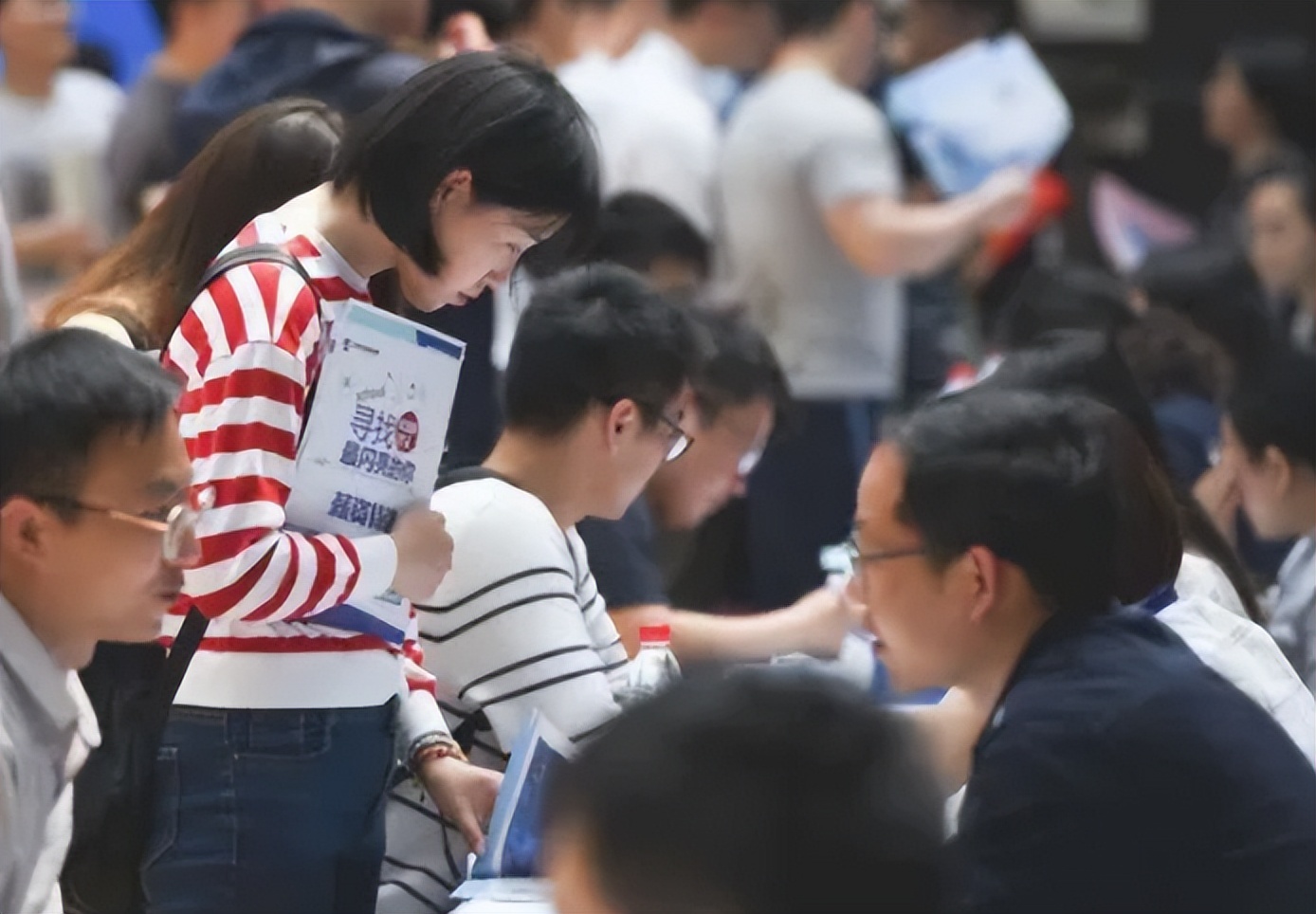 “毕业后，我成为了一个高学历的穷人。”985大学生心酸吐槽